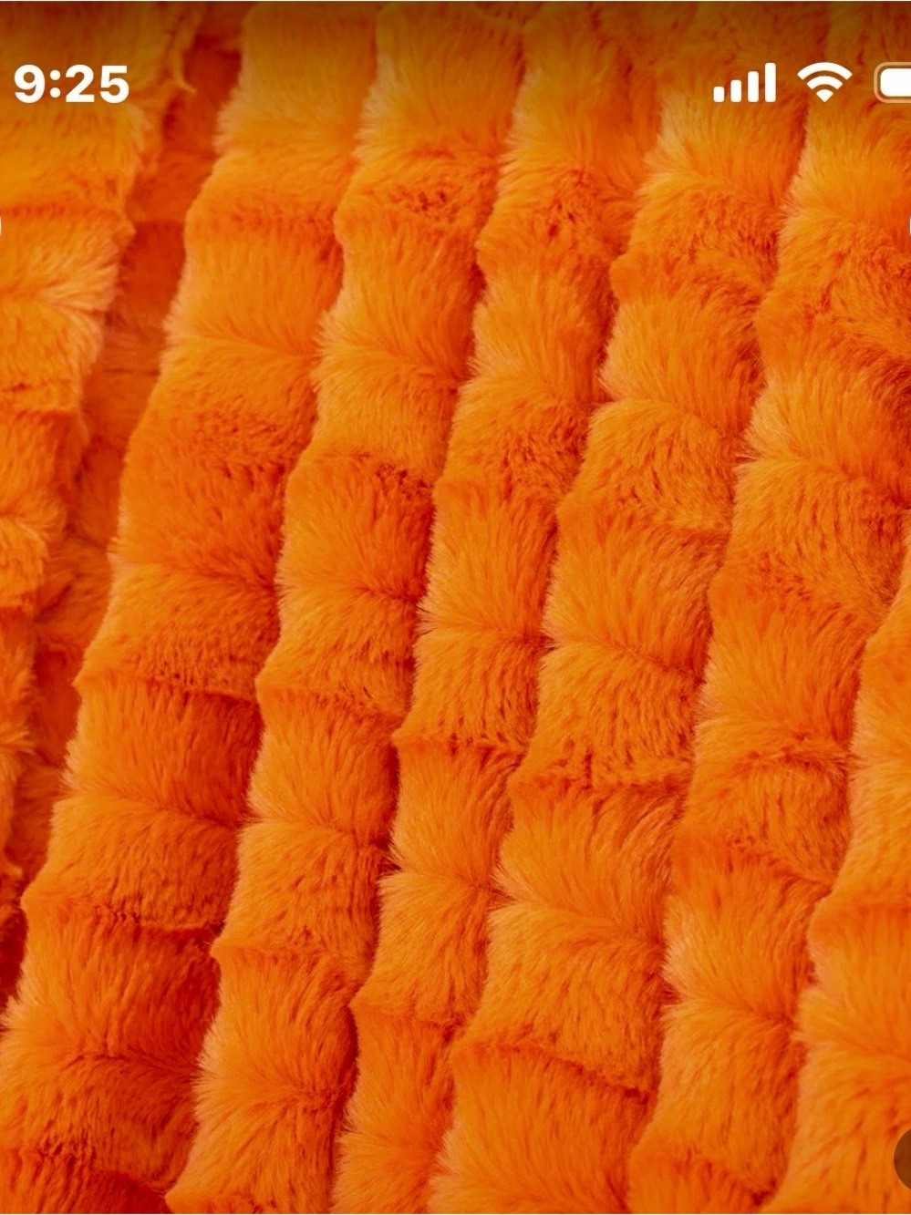 Plush Orange Faux Fur Throw - Vibrant Cozy Home Accent